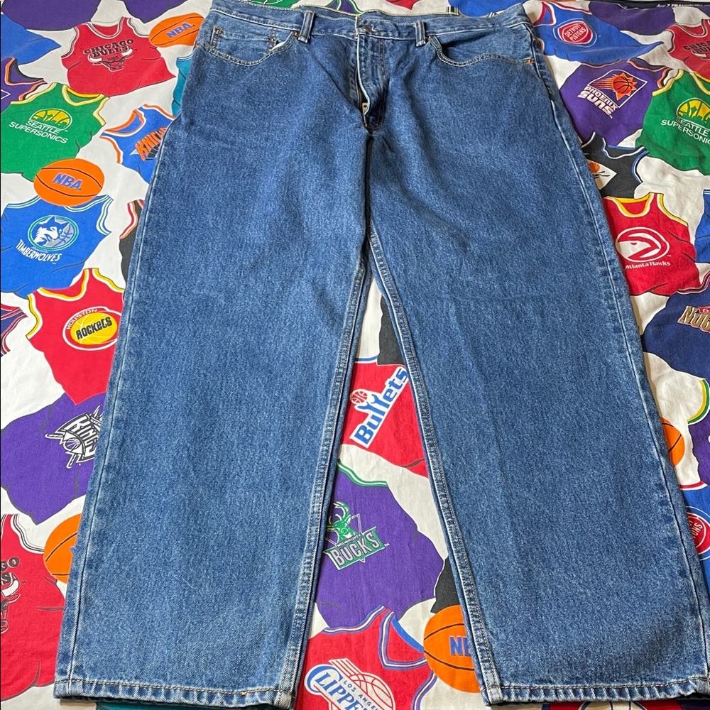 Vintage Levi’s 550 Jeans